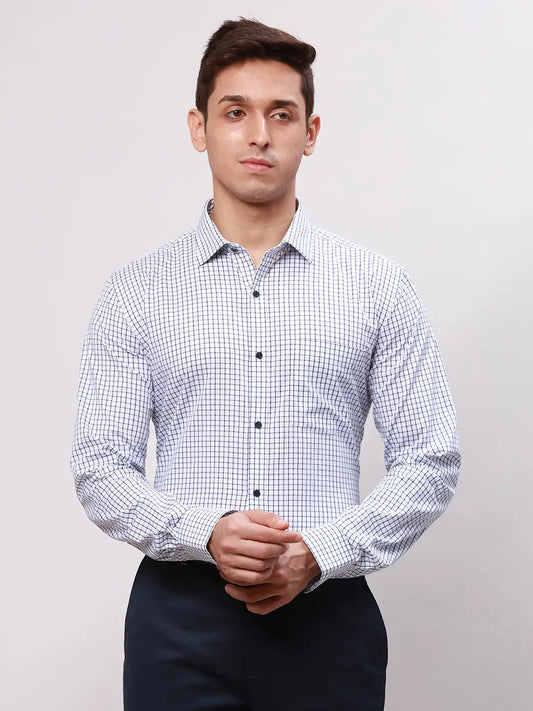 Park Avenue Men Orange Slim Fit Striped Cotton Full Sleeve Cut Away Shirt