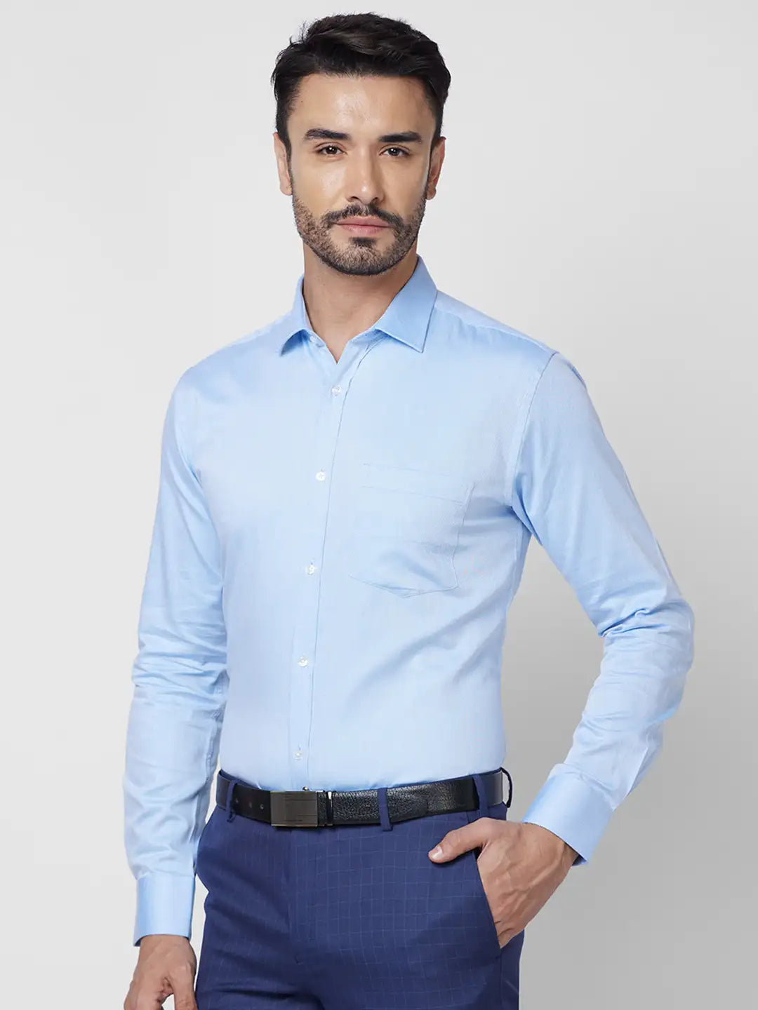 Park Avenue Men Red Solid Slim Fit Cotton Shirt