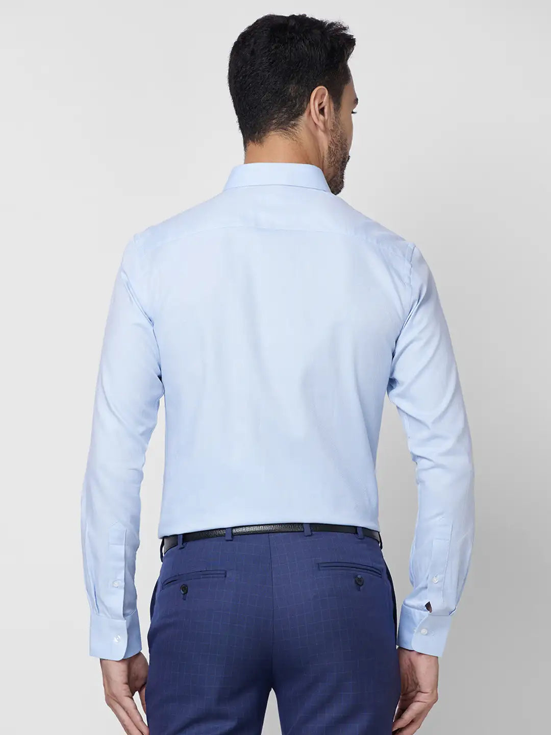 Park Avenue Men Blue Stripe Slim Fit Cotton Shirt