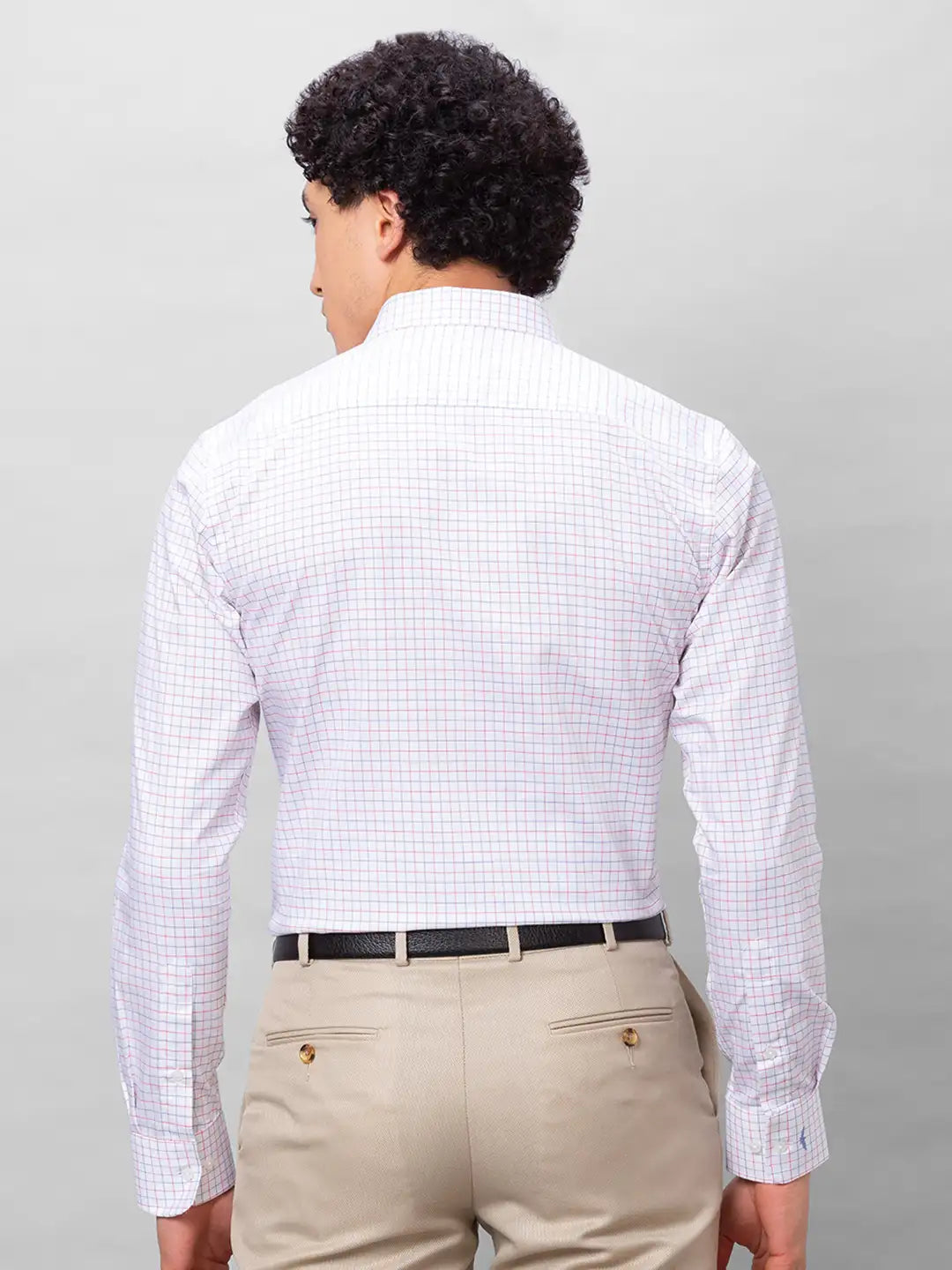 Park Avenue Men Grey Checks Slim Fit Cotton Shirts