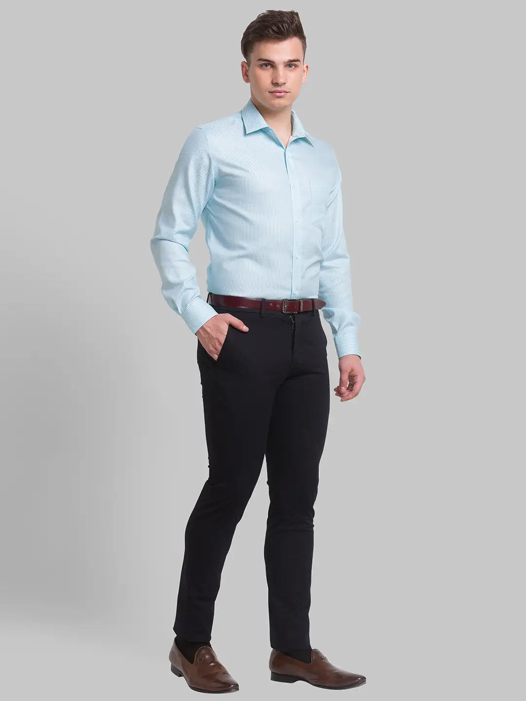 Men Regular Fit Blue Chinos & Trouser