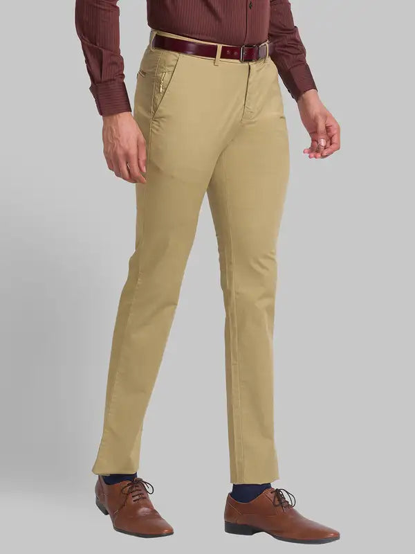 Men Neo Fit Green Trouser