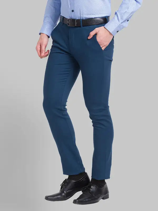 Men Neo Fit Khaki Trouser