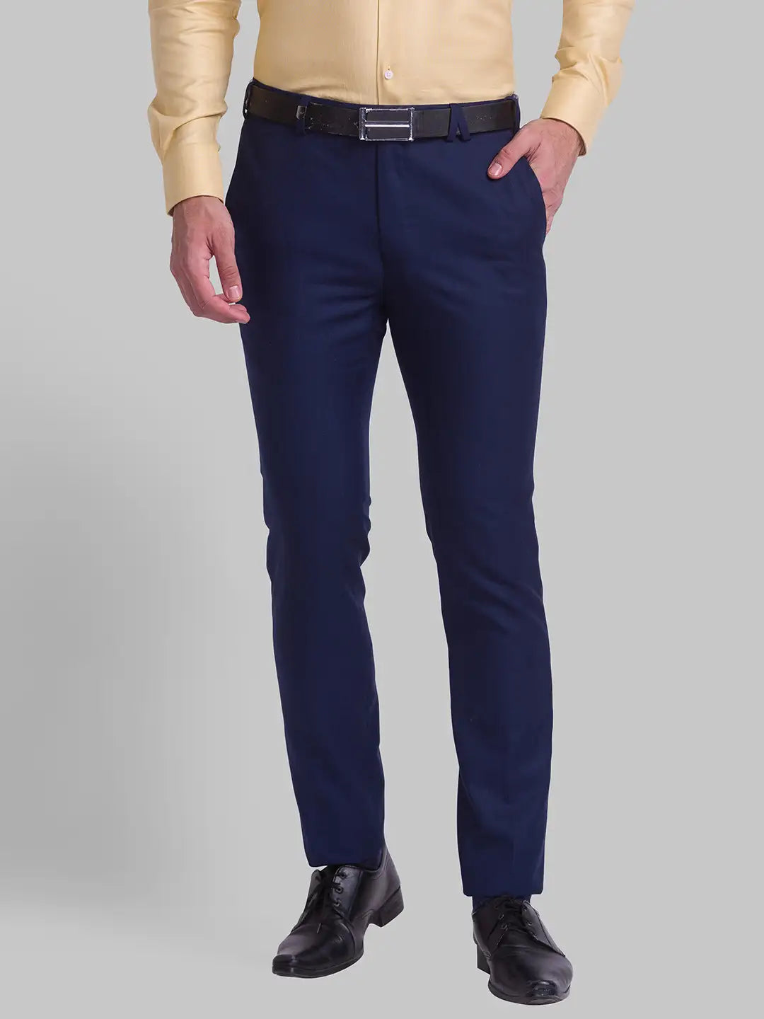 Men Super Slim Fit Green Chinos & Trouser