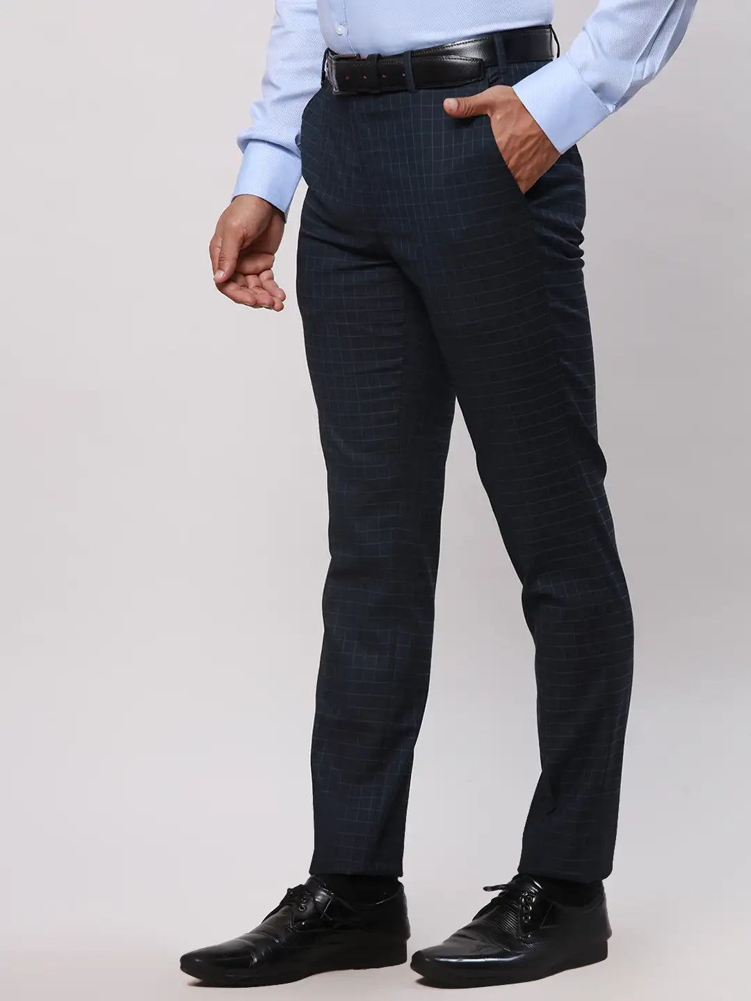 Park Avenue Men Blue Checks Super Slim Fit Polyester Blend Trousers