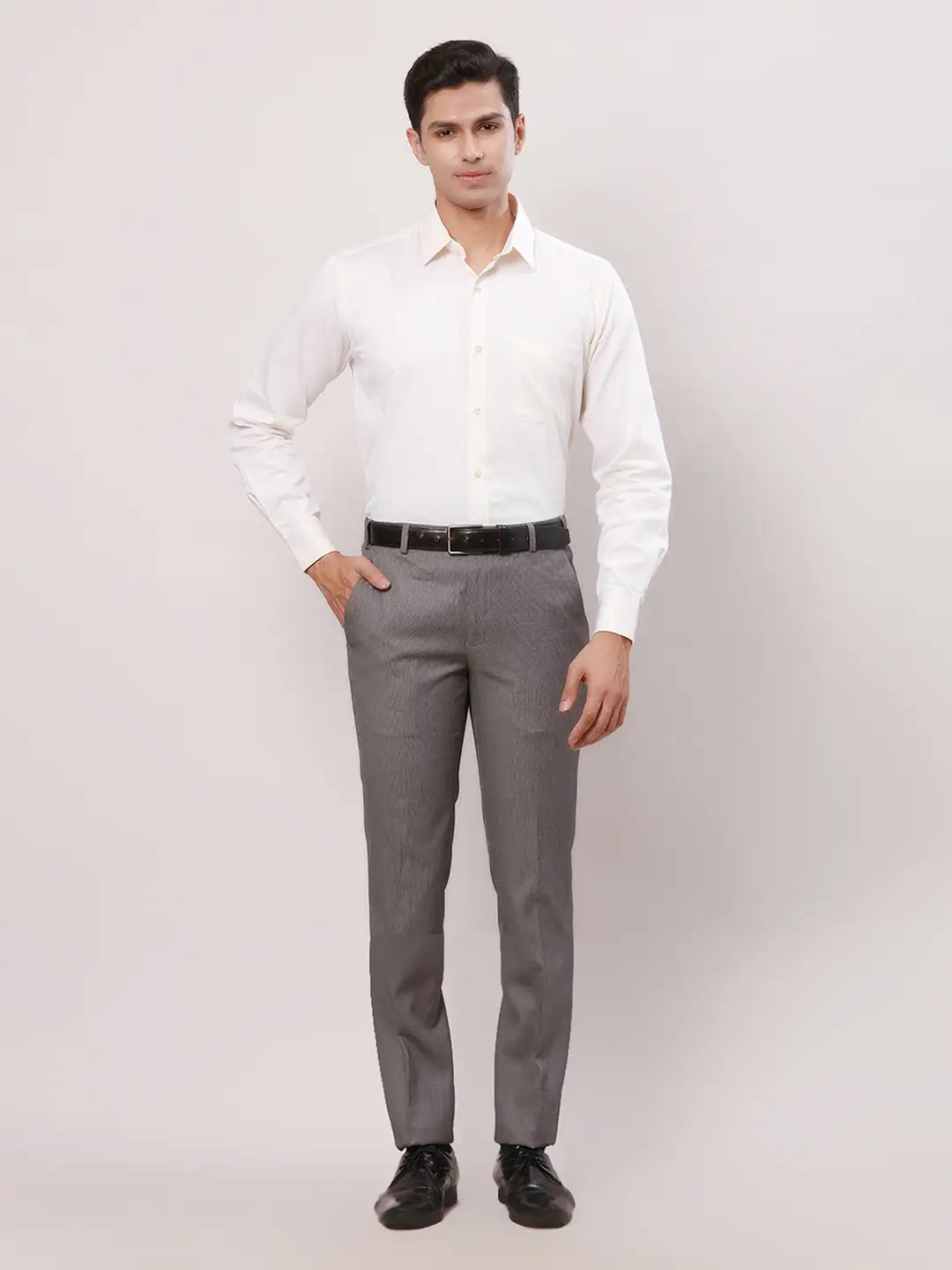 Park Avenue Men Black Structure Slim Fit Terelyen Blend Trouser
