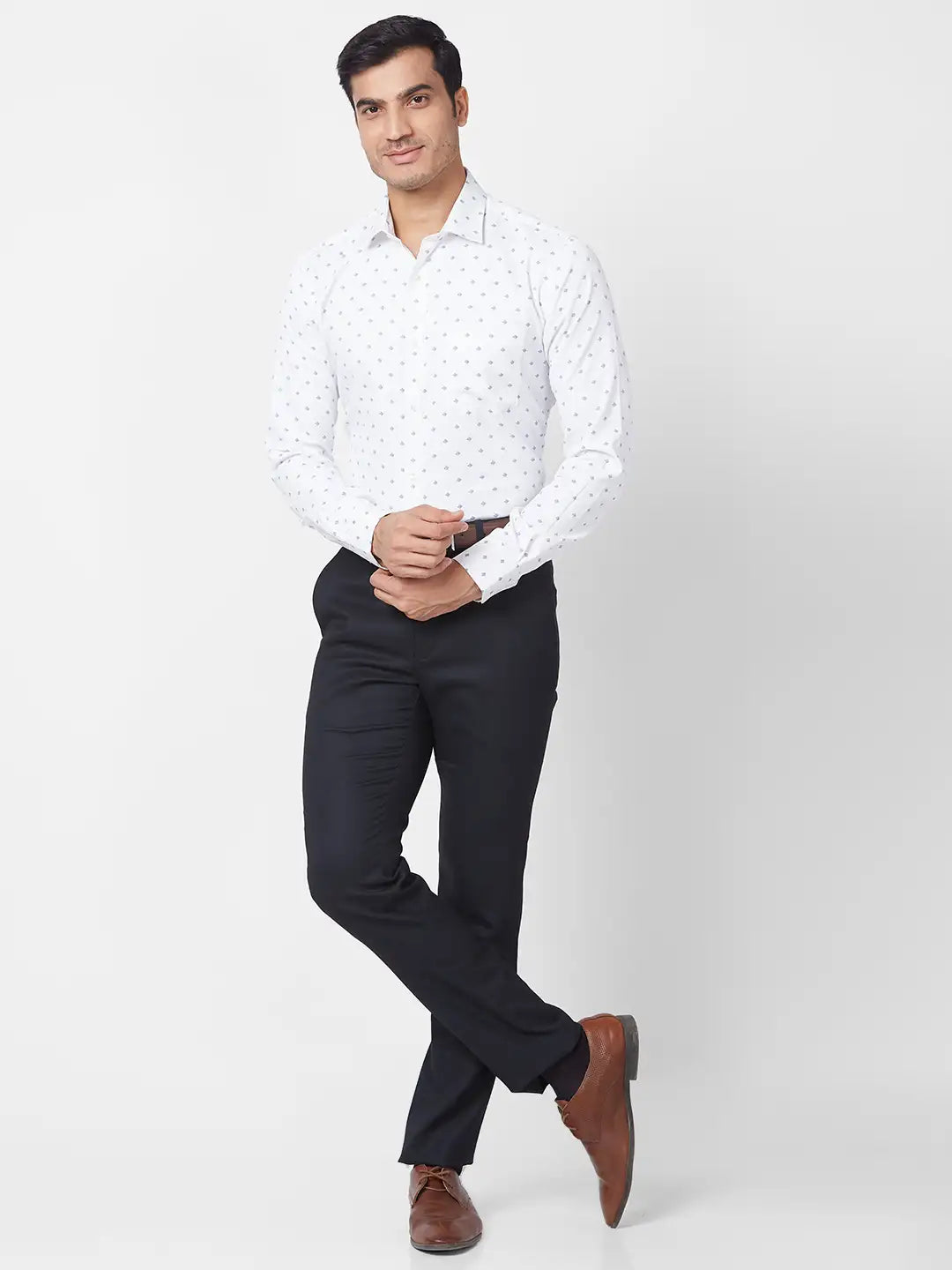 Park Avenue Men Grey Structure Super Slim Fit Polyester Blend Trouser