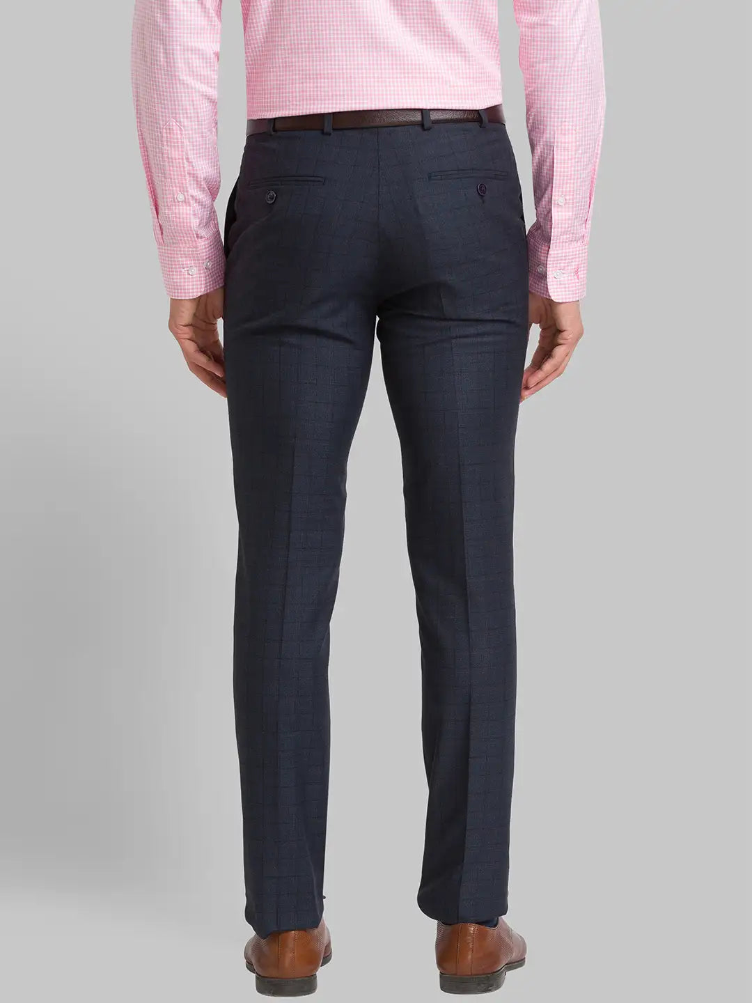 Park Avenue Men Green Checks Smart Fit Polyester Blend Trousers