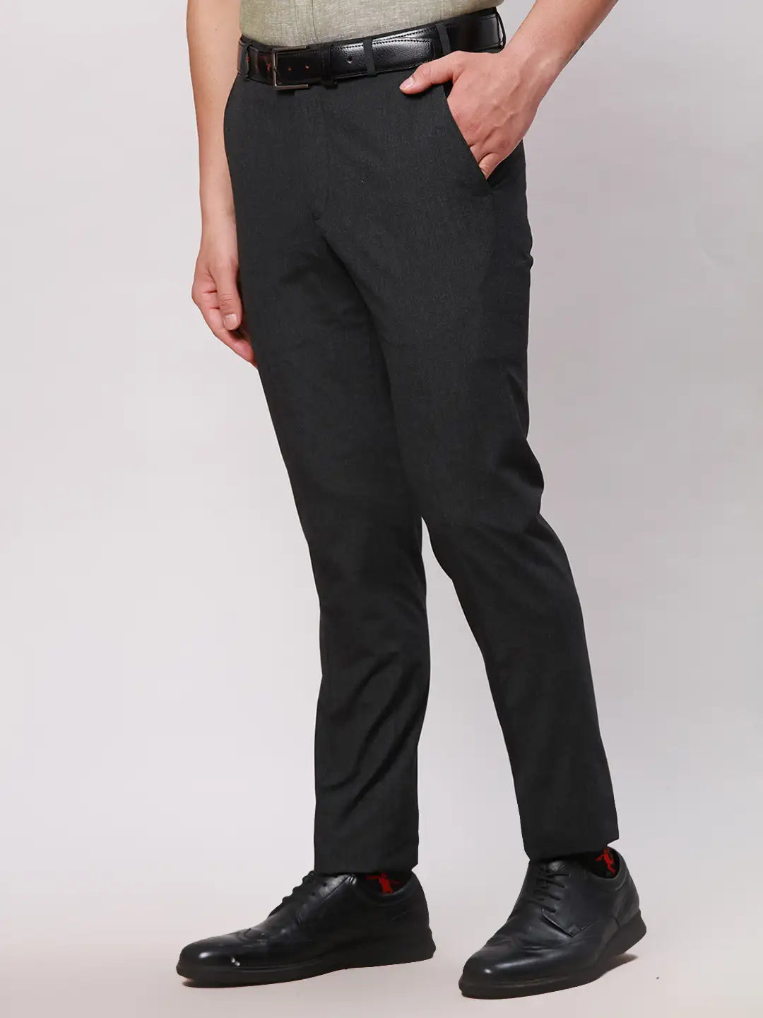Men Black Neo Fit Twill Polyester Blend Trouser