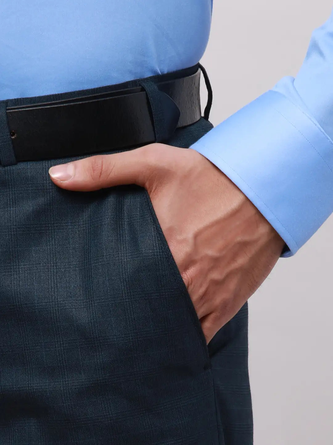 Park Avenue Men Grey Smart Fit Solid Cotton Trousers