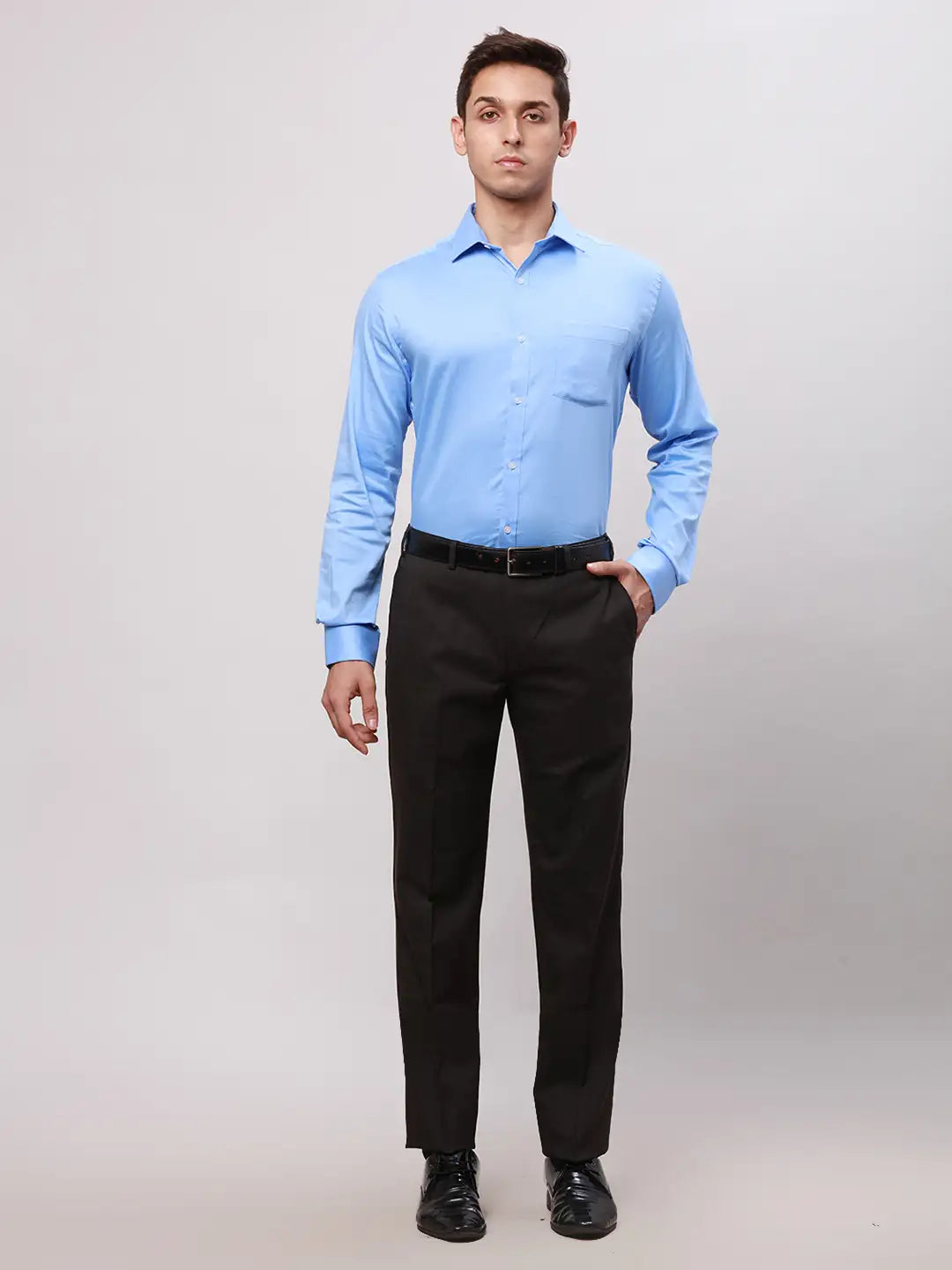 Park Avenue Men Blue Smart Fit Checks Cotton Trousers