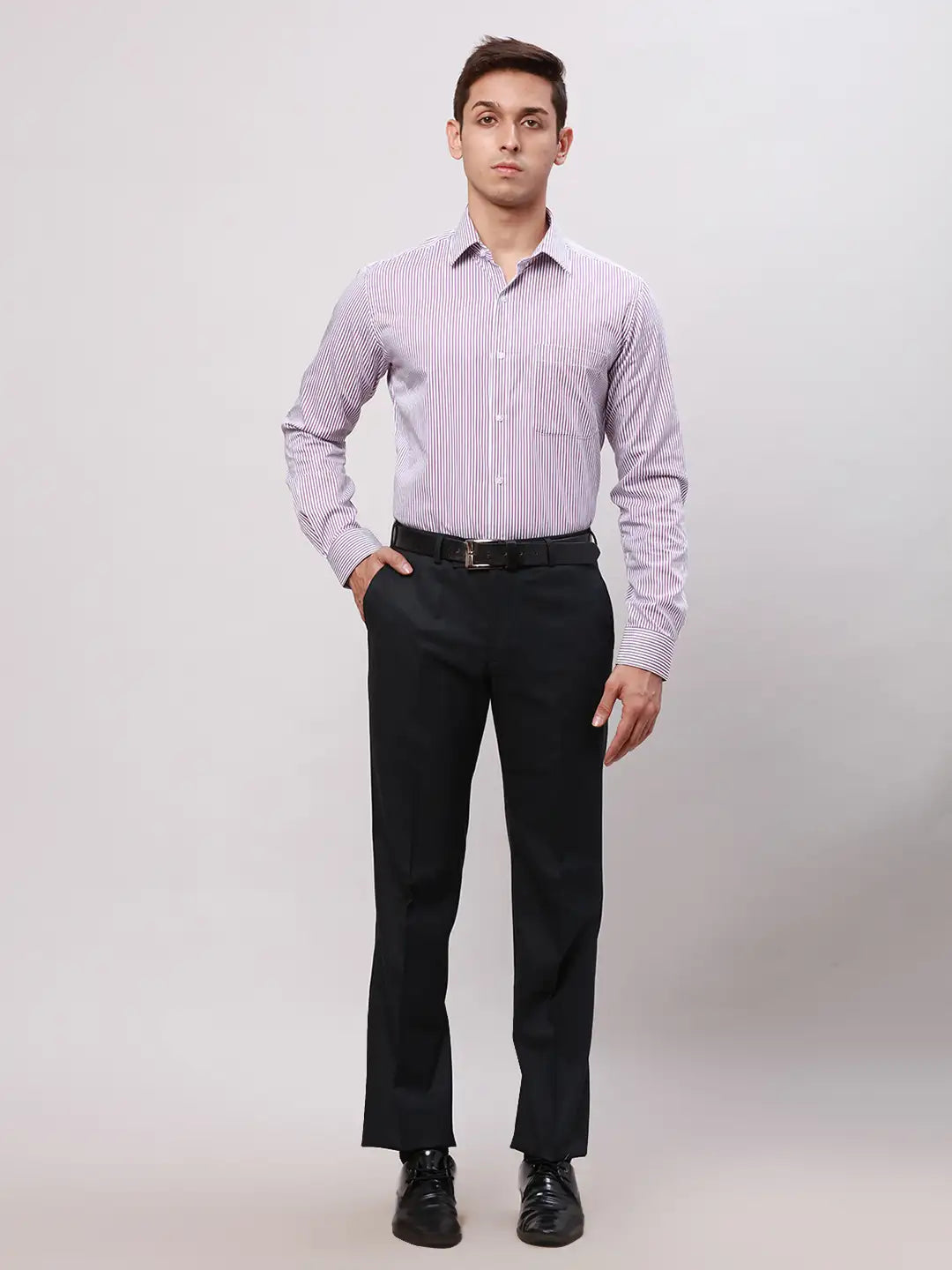 Park Avenue Men Grey Smart Fit Checks Cotton Trousers
