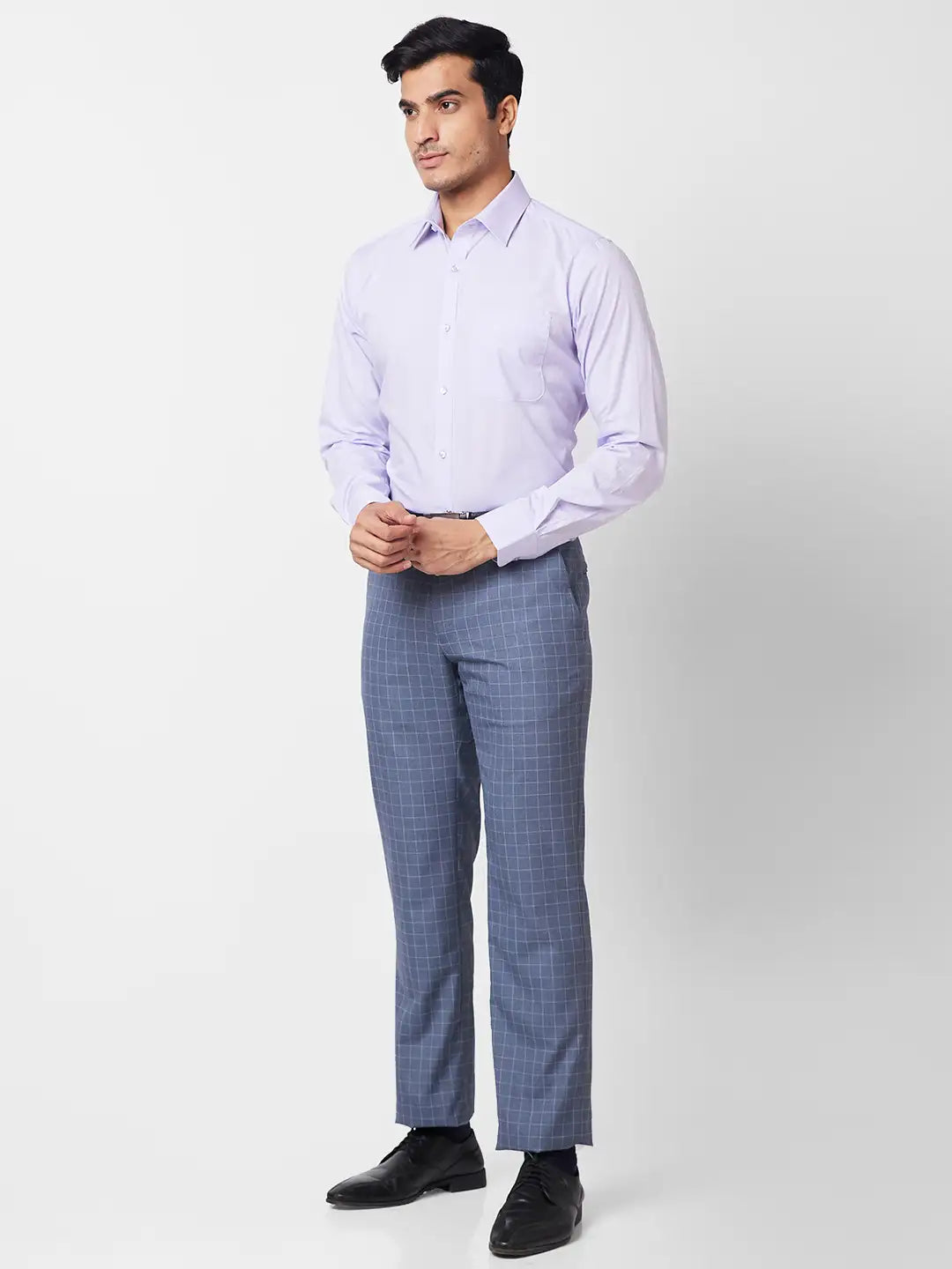Park Avenue Men Blue Checks Smart Fit Polyester Blend Trouser