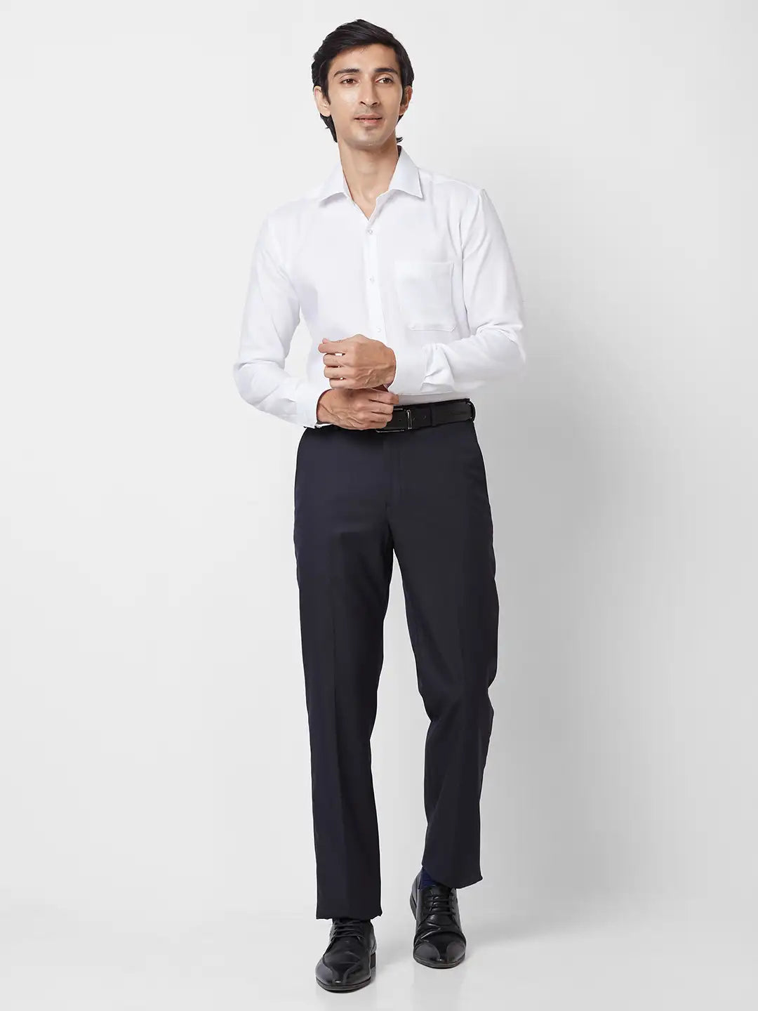 Park Avenue Men Black Smart Fit Solid Cotton Trousers