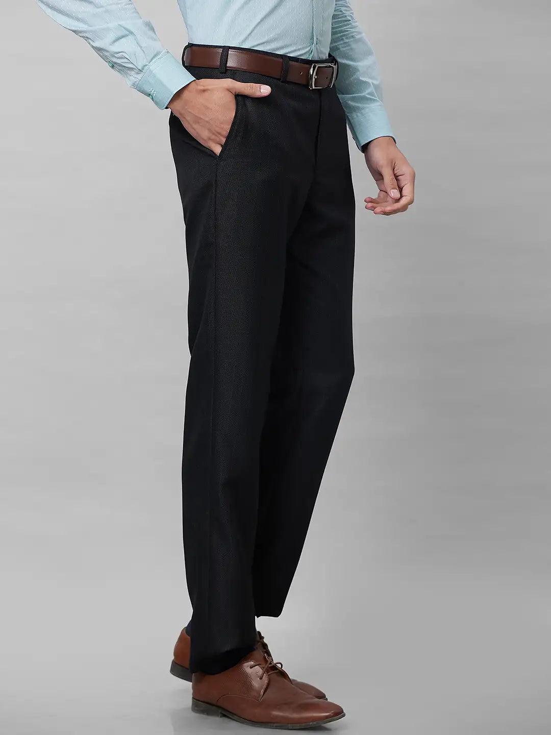 Park Avenue Men Brown Structure Smart Fit Polyester Blend Trousers