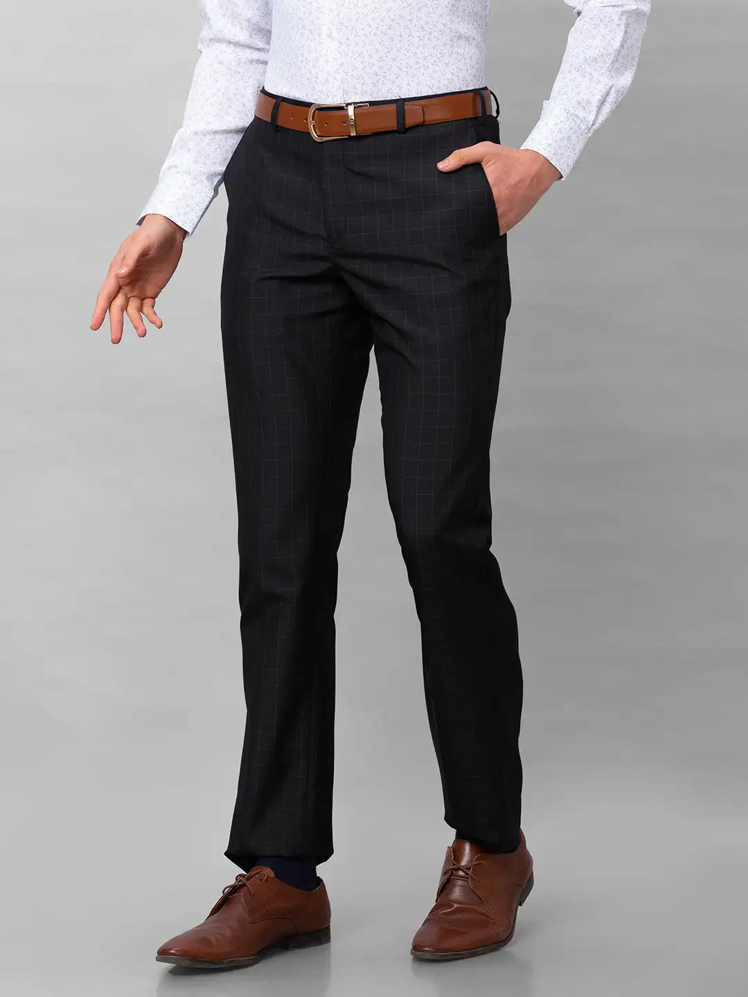 Park Avenue Men Blue Structure Smart Fit Polyester Blend Trousers