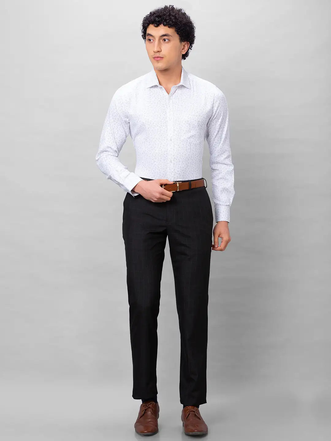 Park Avenue Men Blue Structure Smart Fit Polyester Blend Trousers