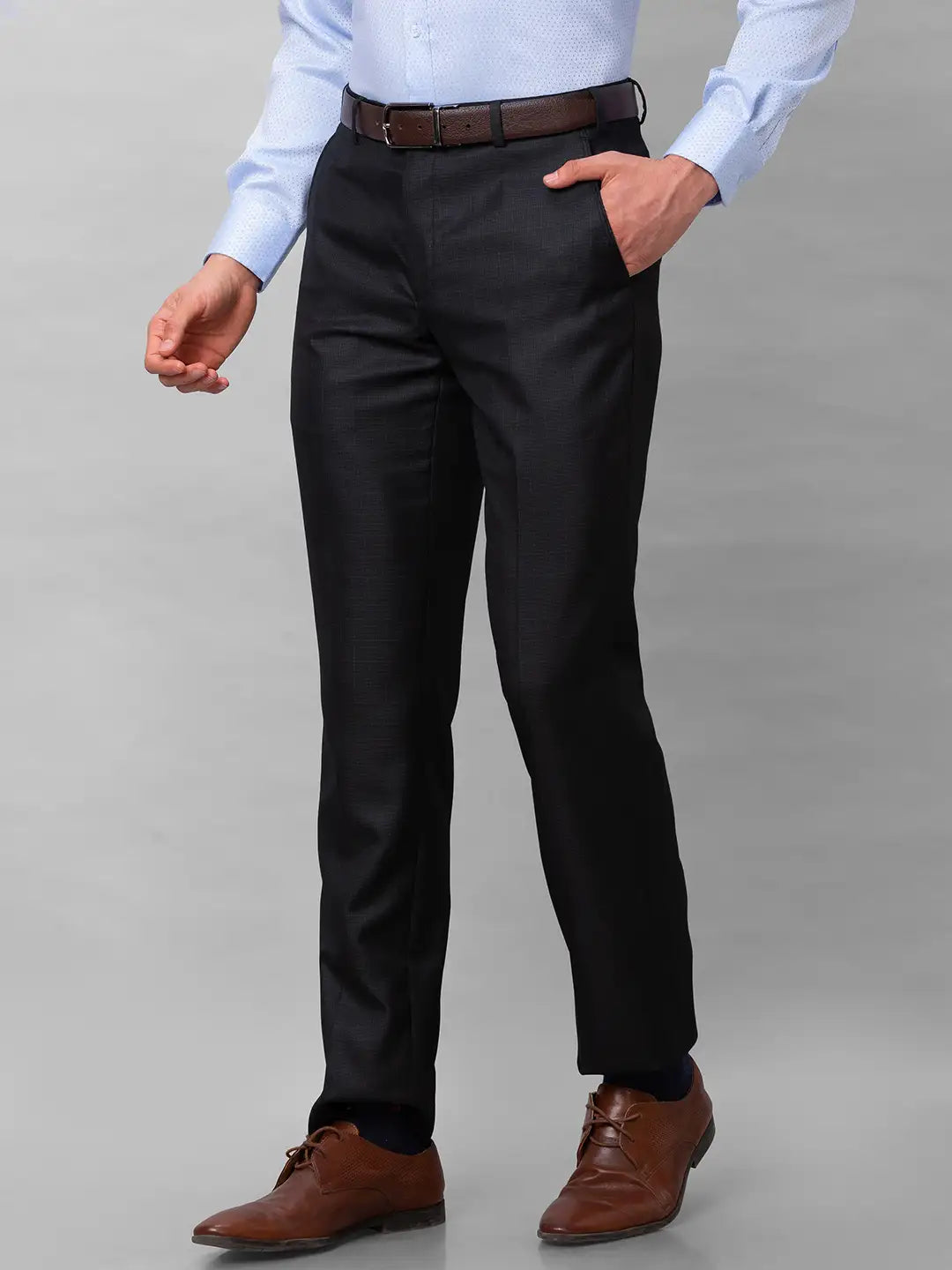 Park Avenue Men Grey Checks Smart Fit Polyester Blend Trousers