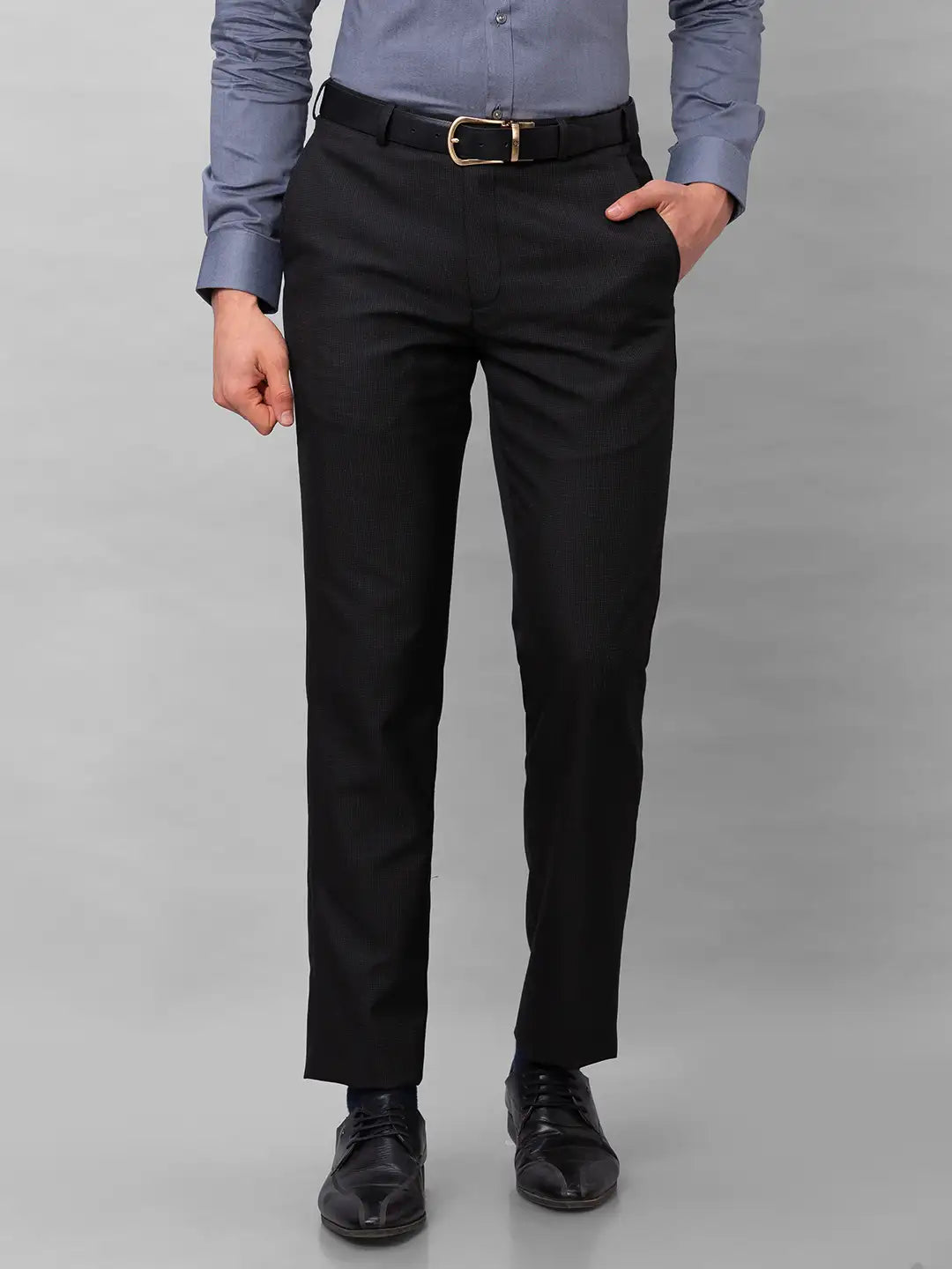 Park Avenue Men Green Structure Smart Fit Polyester Blend Trousers