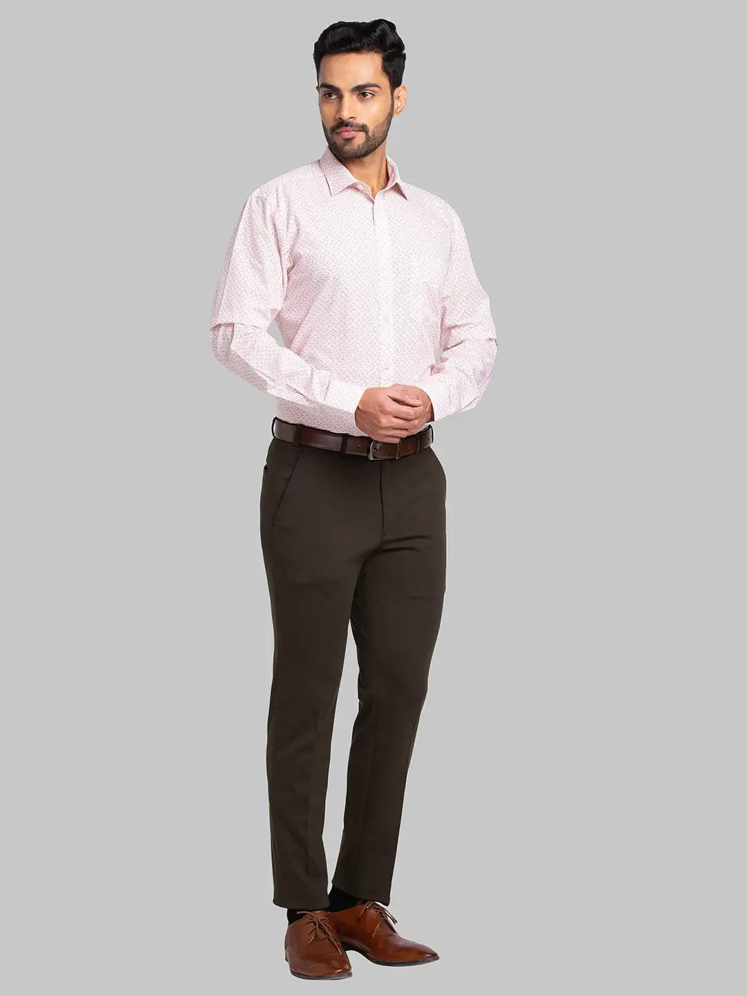 Men Low Rise Tapered Fit Black Jeans