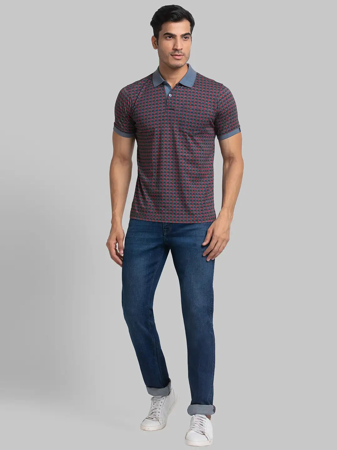 Men Regular Fit Maroon T-Shirt & Polo
