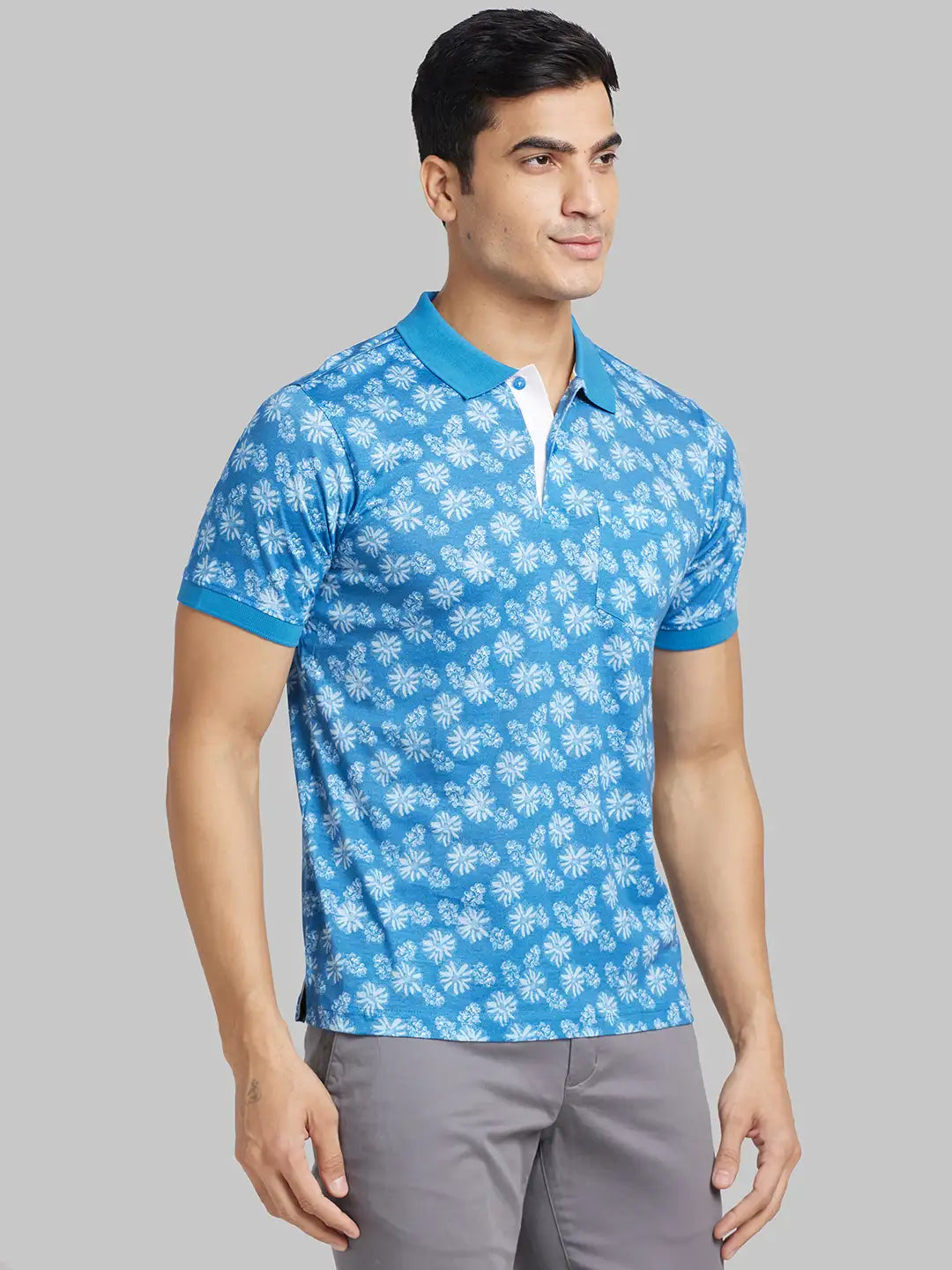 Men Contemporary Fit Green T-Shirt