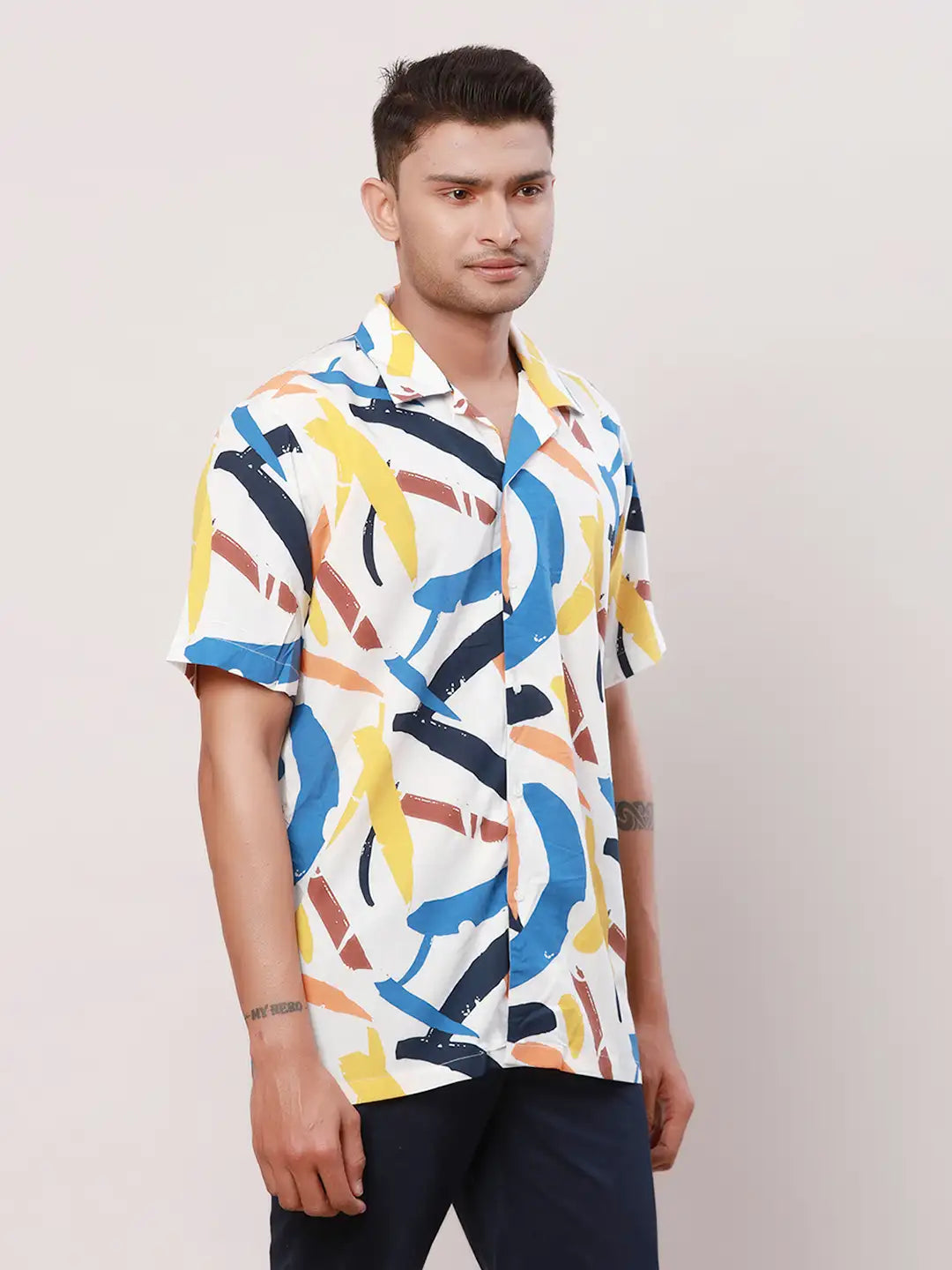 Raymond Men Blue Print Contemporary Fit Cotton Half Sleeve Resort Collar Shirt
