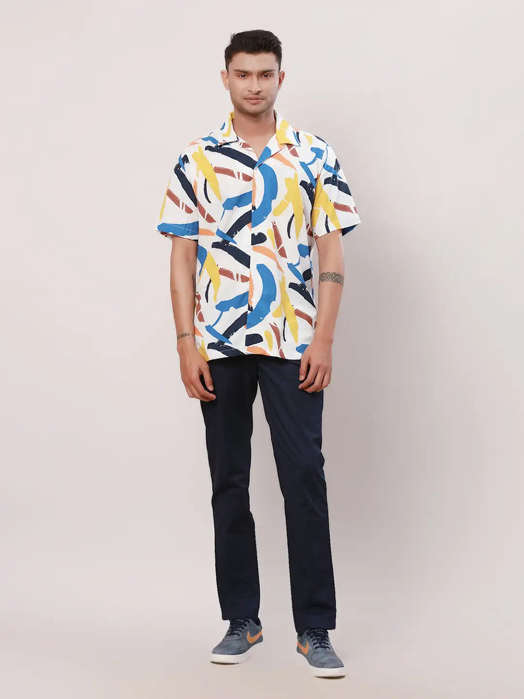 Raymond Men Blue Print Contemporary Fit Cotton Half Sleeve Resort Collar Shirt
