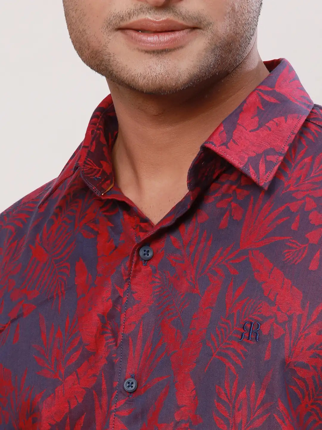 Raymond Men Violet Jacquard Slim Fit Cotton Regular Collar Shirt