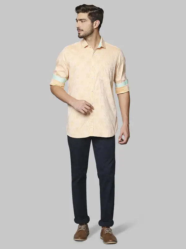 Men Contemporary Fit Maroon Shirt