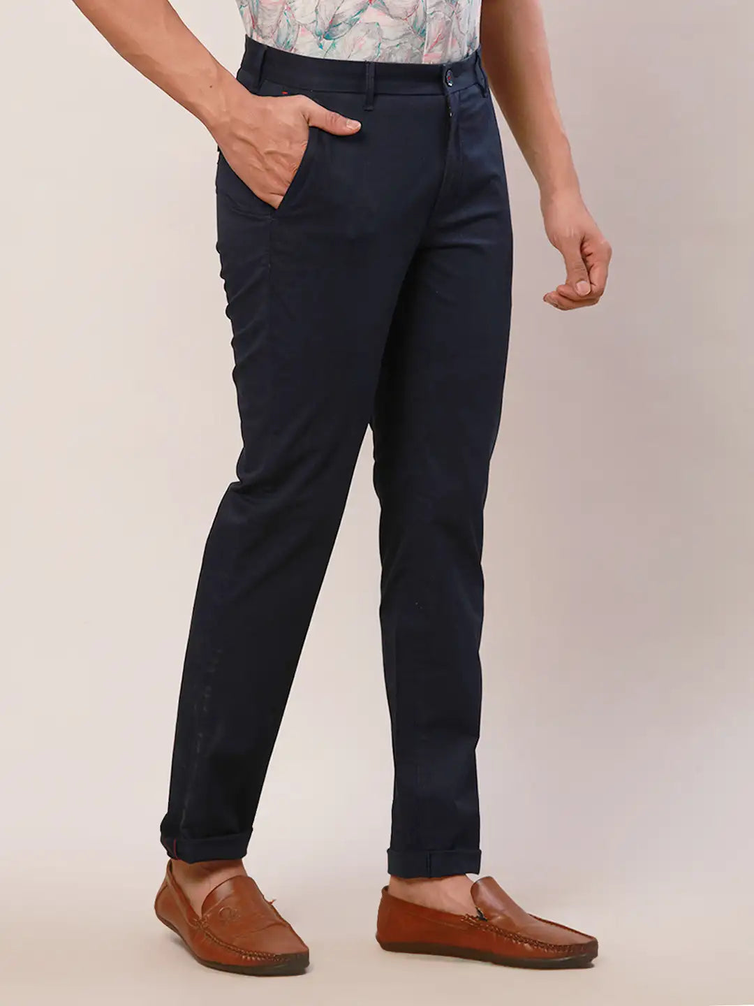 Raymond Men Grey Solid Slim Fit Cotton Blend Trouser