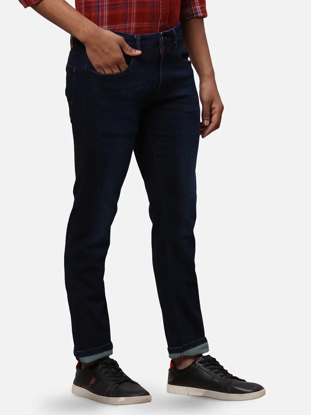 Raymond Men Blue Solid Slim Fit Cotton Blend Jeans