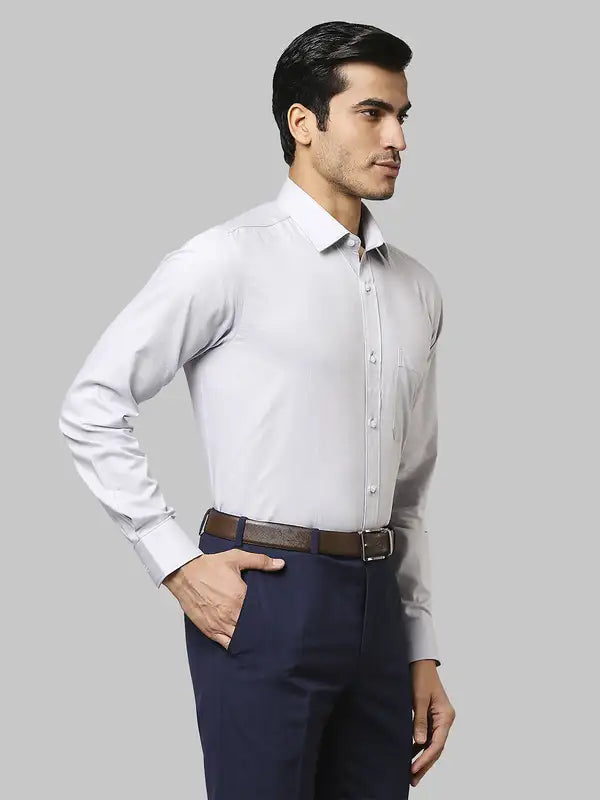 Men Contemporary Fit Maroon Shirt
