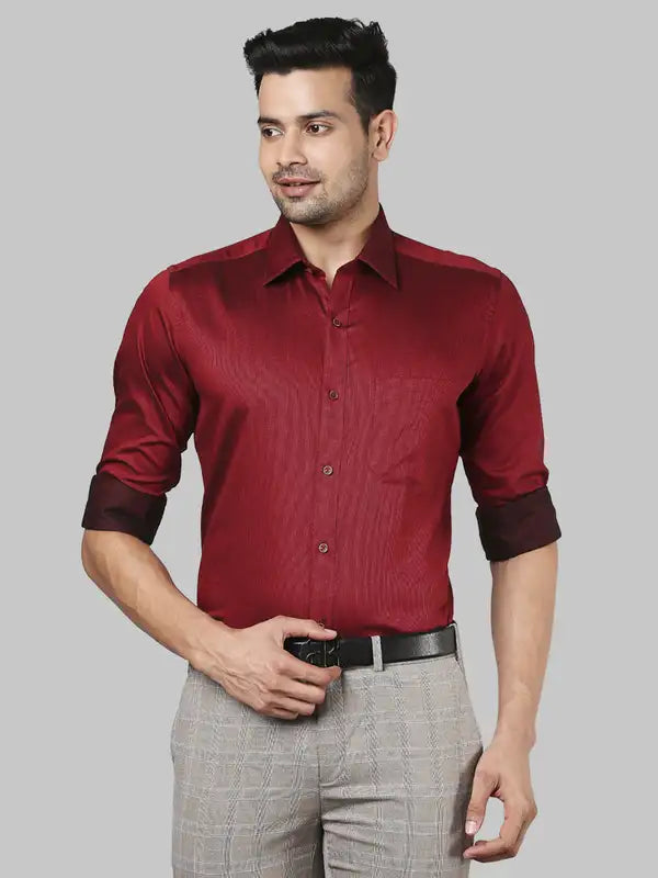 Men Slim Fit Red Shirt