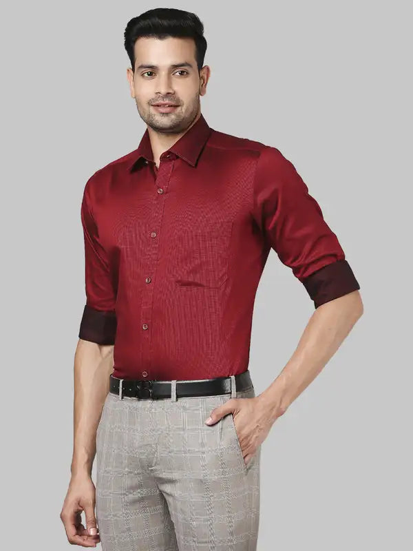 Men Slim Fit Red Shirt