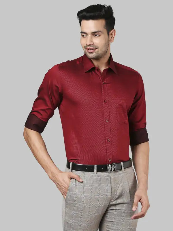 Men Slim Fit Red Shirt