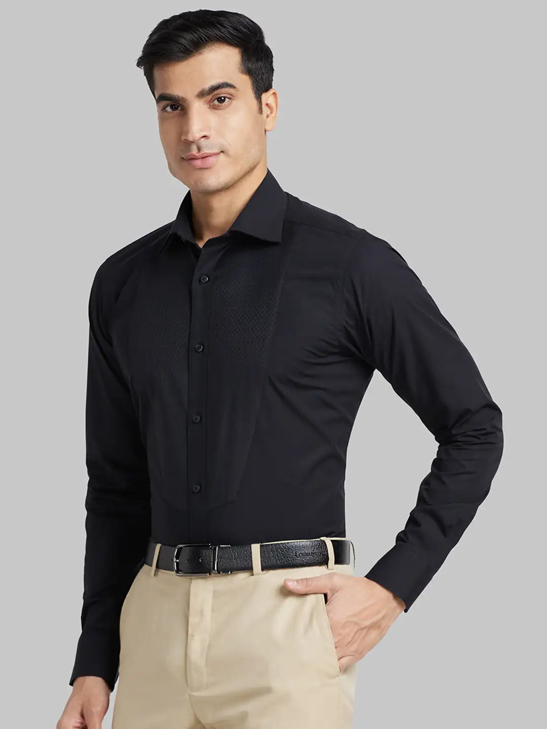 Raymond Men White Solid Contemporary Fit Cotton Shirt