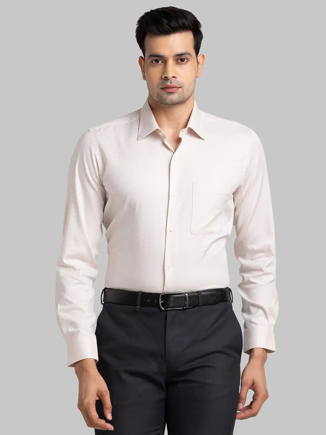 Raymond Men Blue Structure Contemporary Fit Cotton Shirt