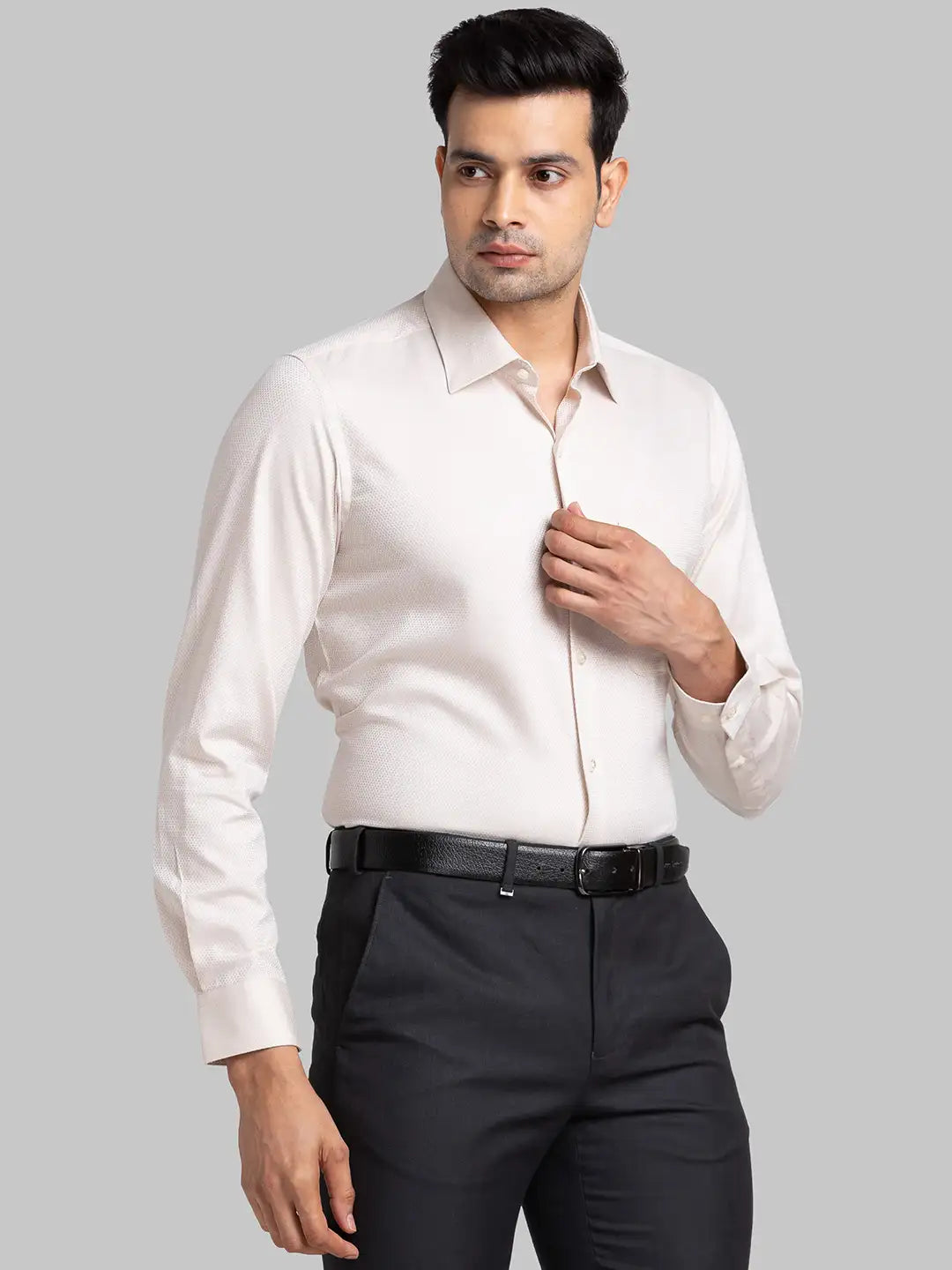 Raymond Men Blue Structure Contemporary Fit Cotton Shirt