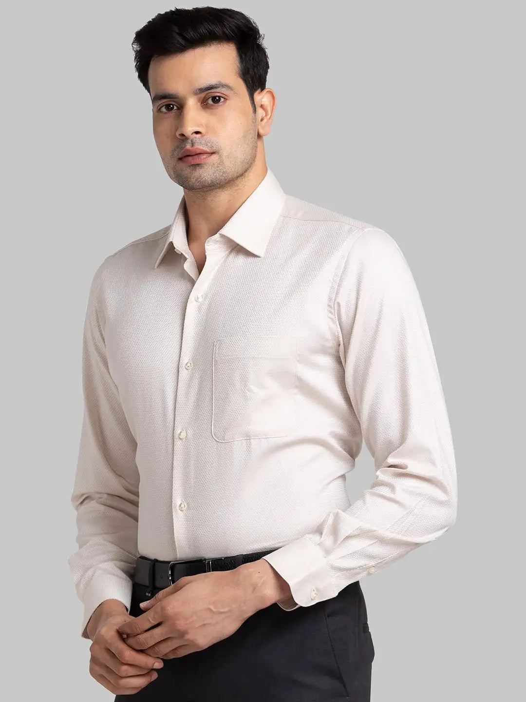 Raymond Men Blue Structure Contemporary Fit Cotton Shirt