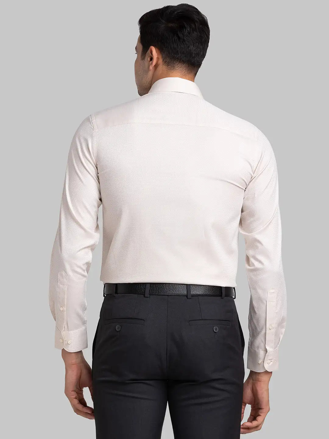 Raymond Men Blue Structure Contemporary Fit Cotton Shirt