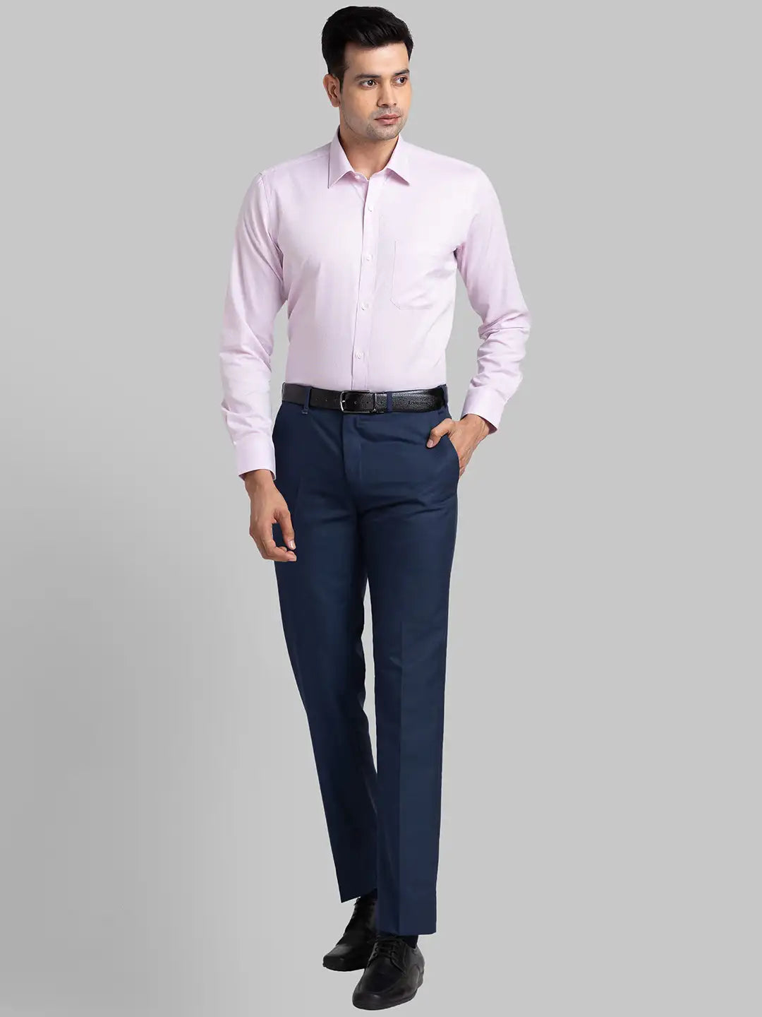 Men Blue Contemporary Fit Structure  Cotton Full Sleeve Regular Collar Shirts