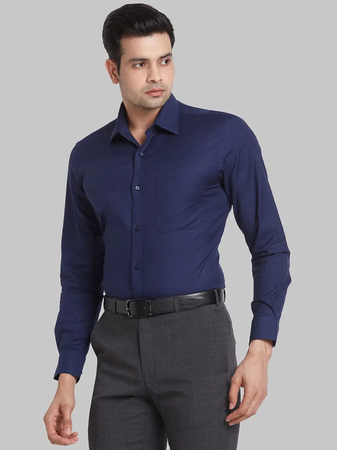 Men Green Contemporary Fit Structure  Cotton Full Sleeve Regular Collar Shirts