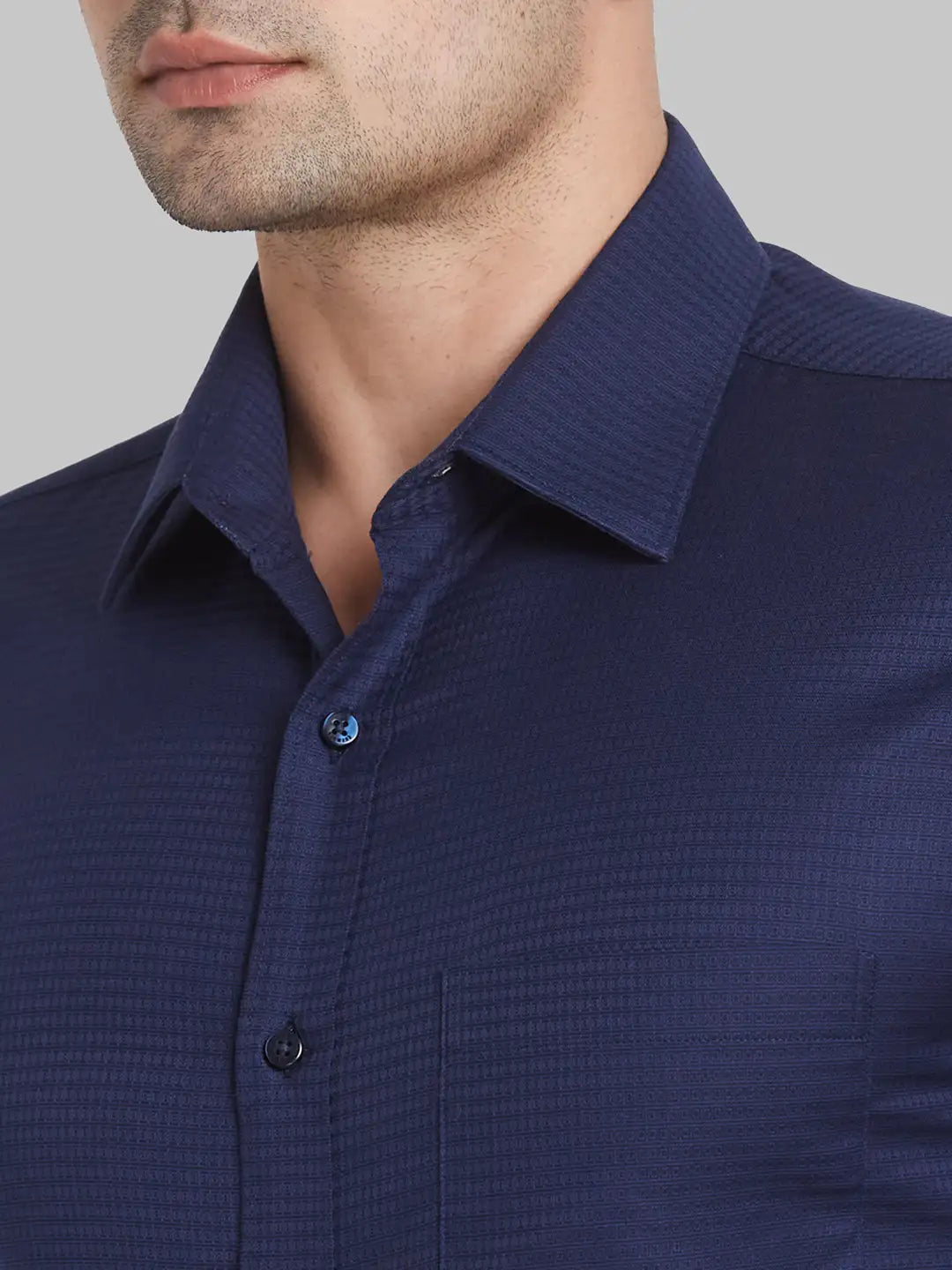 Men Green Contemporary Fit Structure  Cotton Full Sleeve Regular Collar Shirts