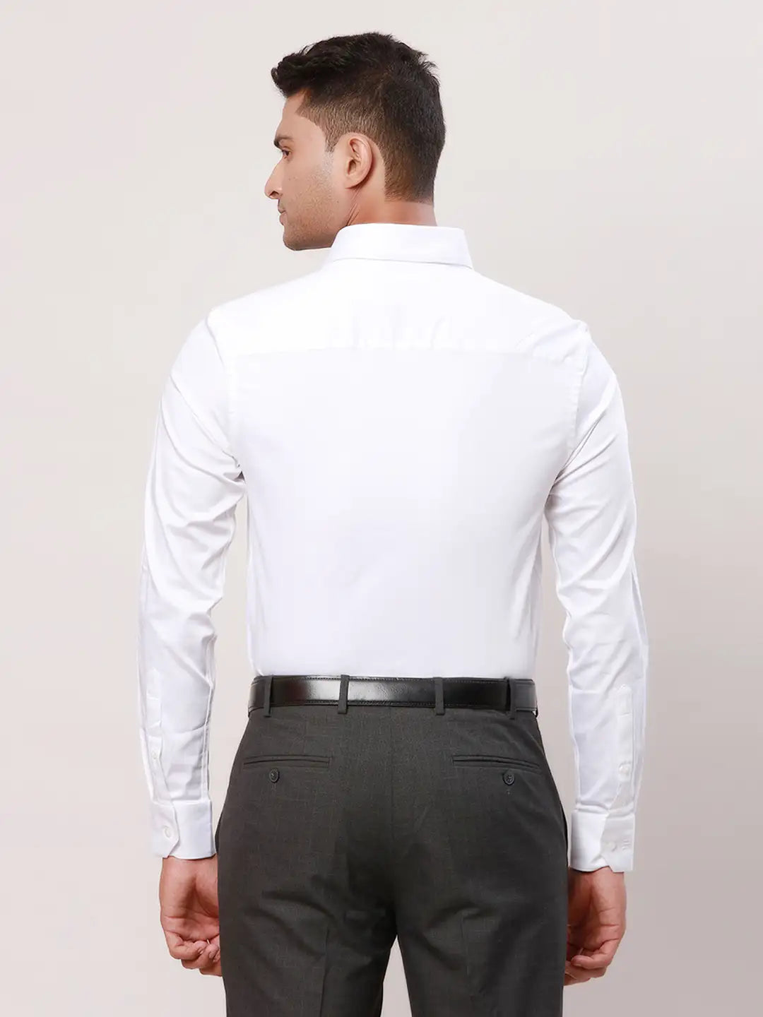 Raymond Men Green Solid Contemporary Fit Cotton Full Sleeve Regular Collar Shirt