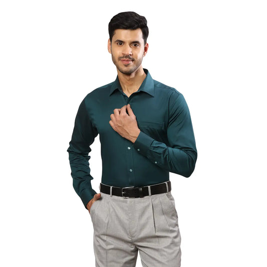 Men Violet Contemporary Fit Solid  Cotton Full Sleeve Cutaway Collar Shirts