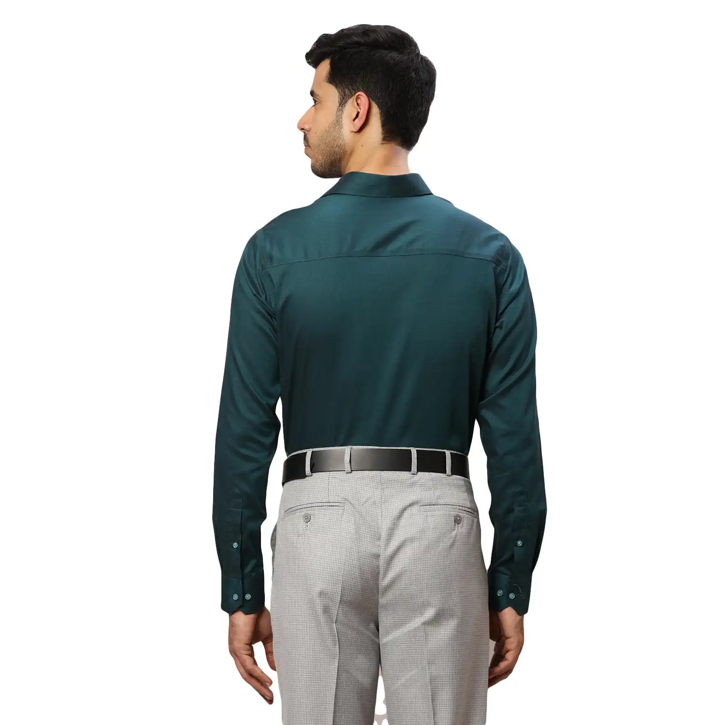 Men Violet Contemporary Fit Solid  Cotton Full Sleeve Cutaway Collar Shirts