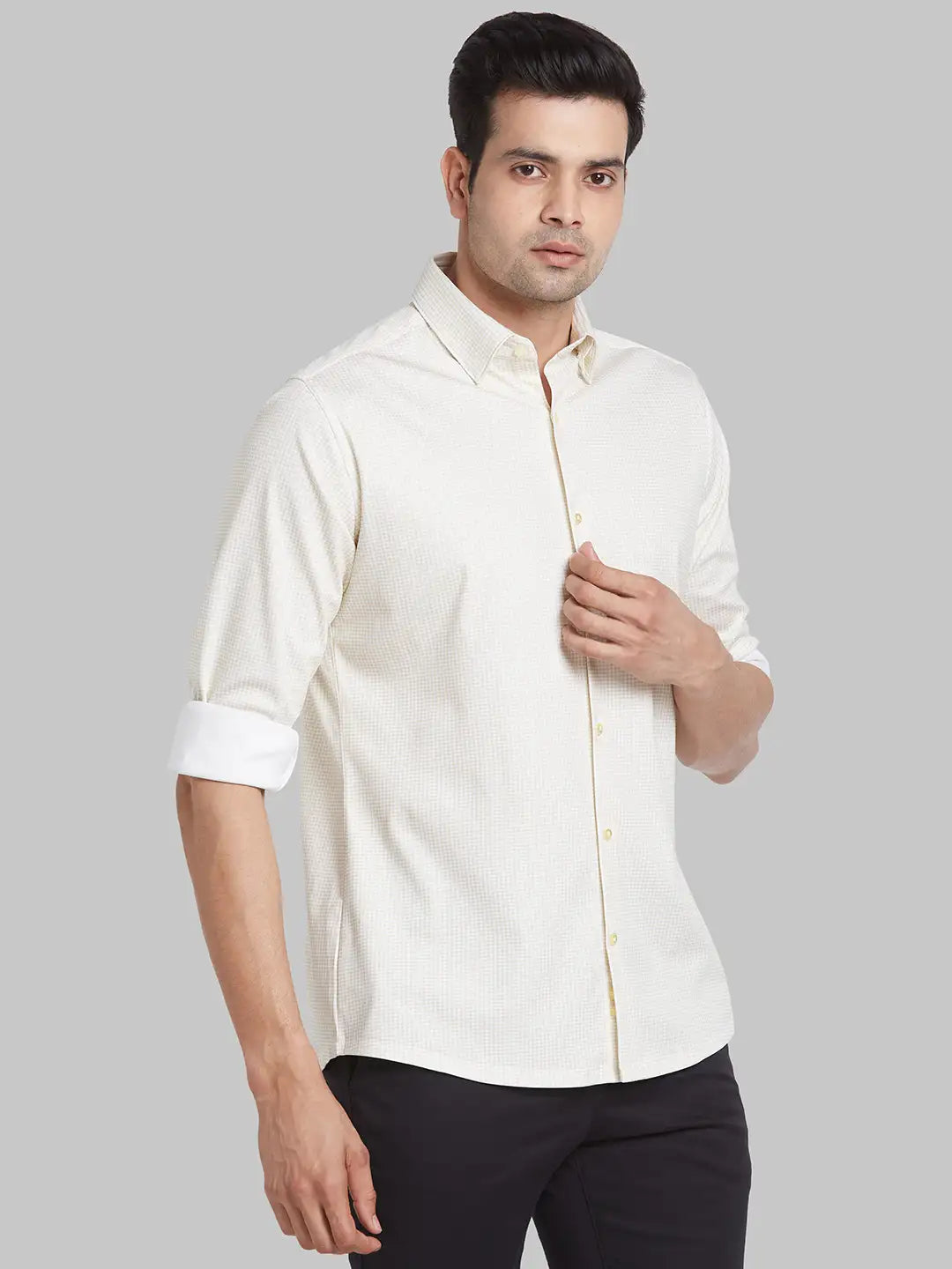 Men Blue Contemporary Fit Structure  Cotton   Shirts