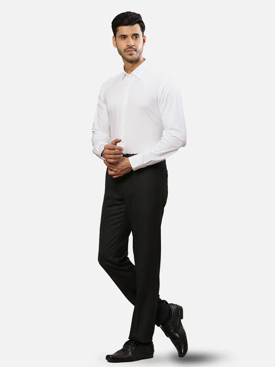 Raymond Men Red Structure Contemporary Fit Cotton Cut Away Collar Shirt