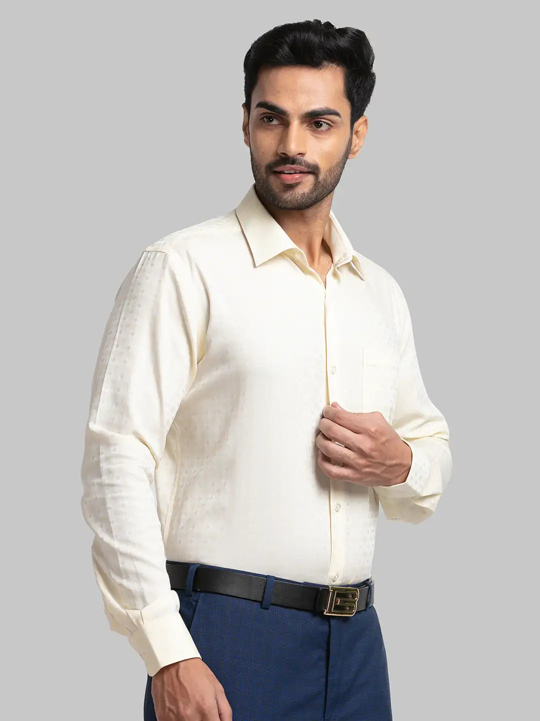 Men Regular Fit Yellow Shirt